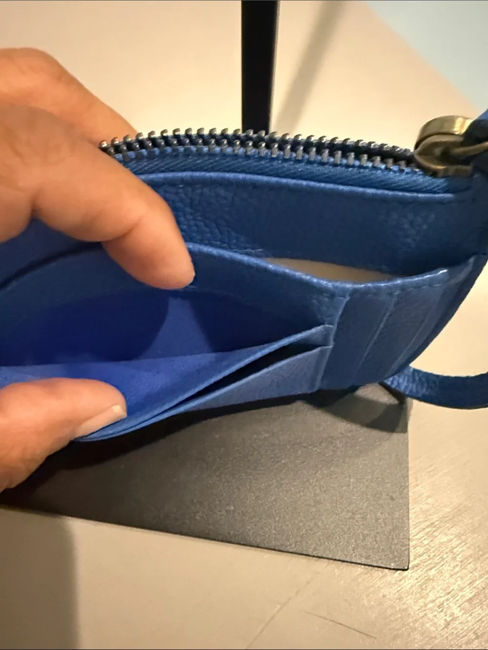 HOBO Electric Blue Leather Zip Card Wallet with Wristlet